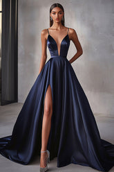 Marineblaues Satin A-Linie Spaghettiträger Langes Ballkleid mit Schlitz